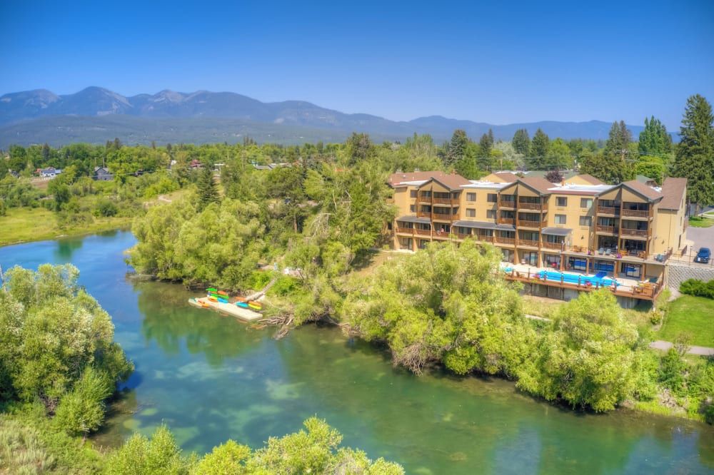 Whitefish Riverfront Hotel - וויטפיש