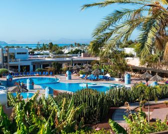 Villa in Playa Blanca with Private Pool - Playa Blanca - Piscina