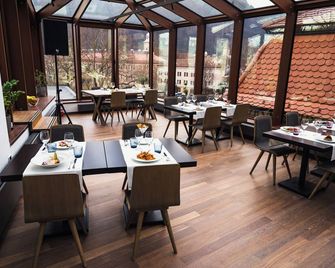 Villa Prato - בראסוב - מסעדה