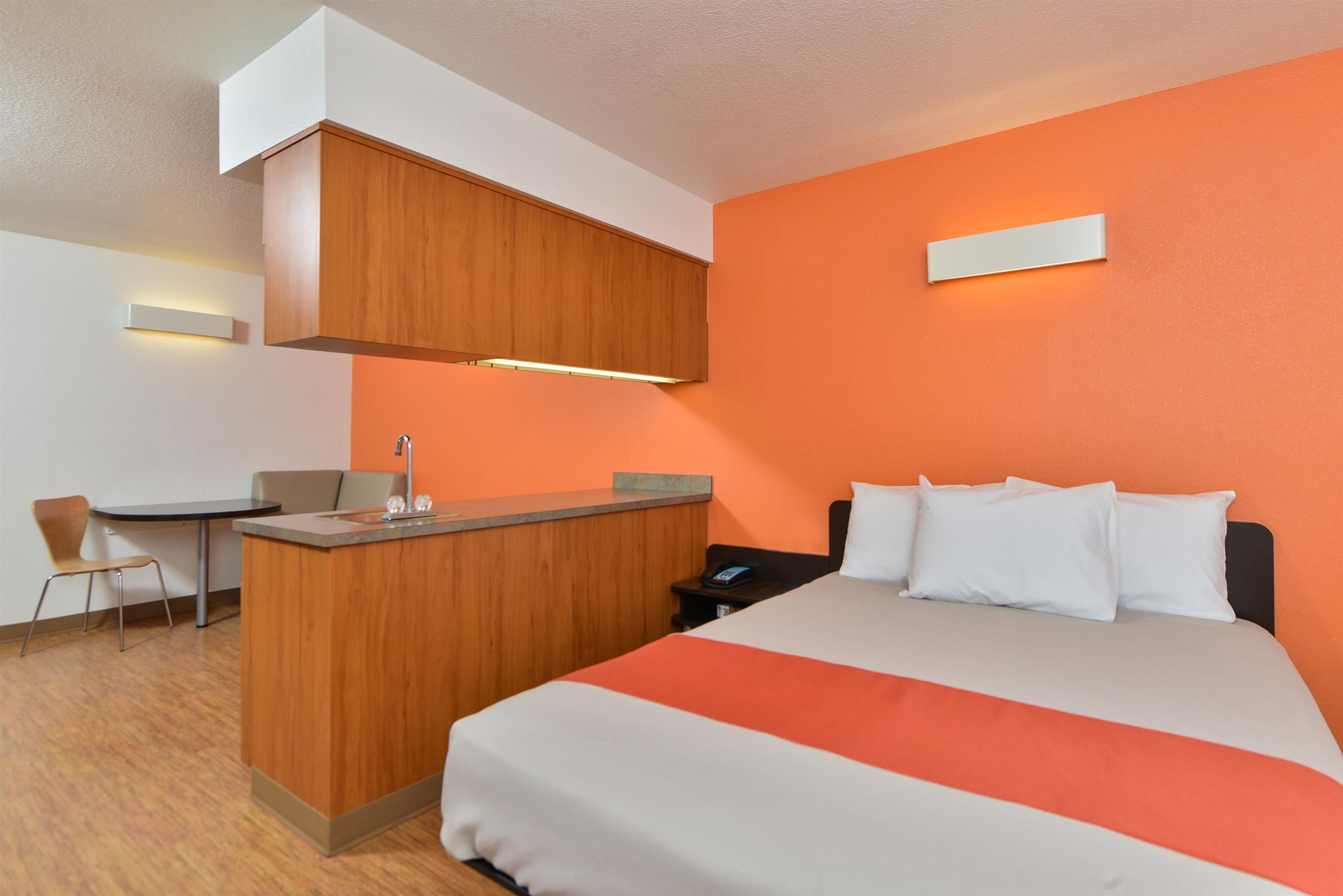 cheap hotels in meridian idaho