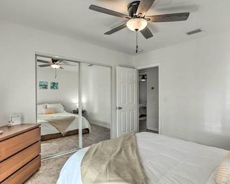 Bright Port St Lucie Home w/ Private Pool! - River Park - Bedroom