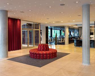 Park Inn by Radisson Meriton Conference&Spa Tallin - ทาลลินน์ - ล็อบบี้