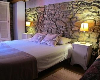 Mas Can Puig de Fuirosos - La Batlloria - Habitación