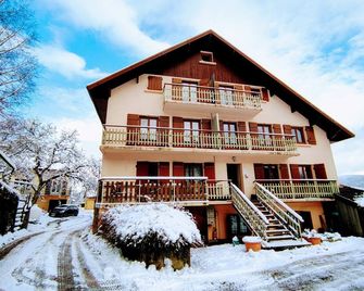 Gîte Manon With Spa Jacuzzi Sauna Fishing Pond - Dommartin-lès-Remiremont - Bâtiment