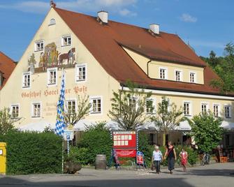 Gasthof Hotel Zur Post - Herrsching am Ammersee - Gebouw