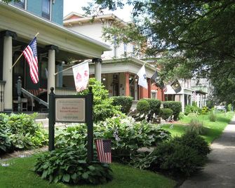 Bayberry House Bed & Breakfast - Steubenville - Venkovní prostory