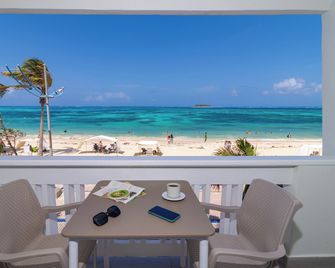 Hotel Bahia Sardina - San Andrés