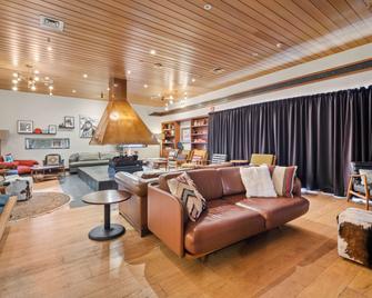 Thredbo Alpine Hotel - Thredbo - Lounge