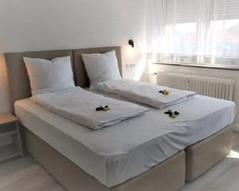 M&A Cityapartments Hildesheim - Hildesheim - Schlafzimmer