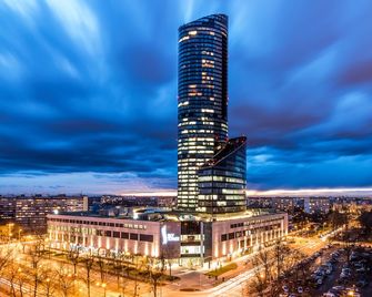 Sky Tower Apartamenty - In The Sky Apartments - Wrocław - Budynek