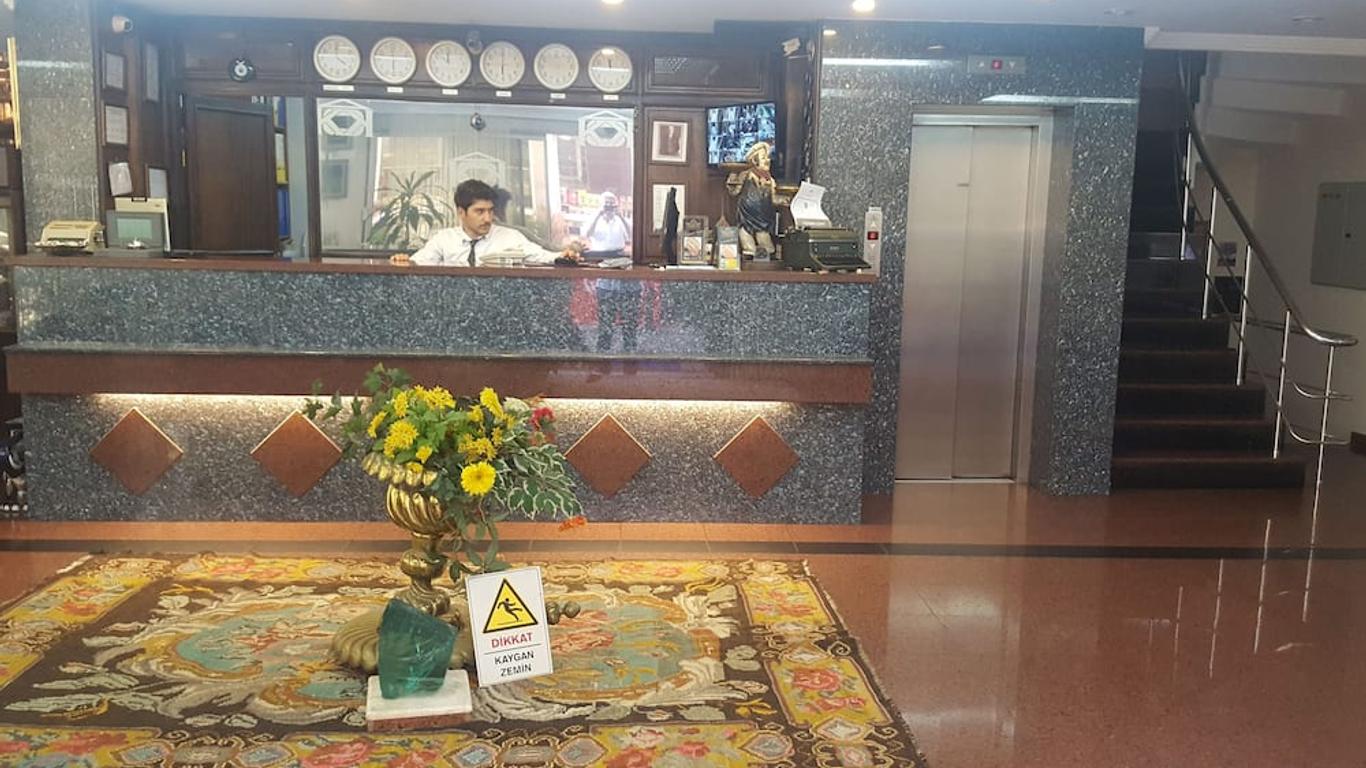 كاديكوي أوتيل