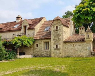 Sarlat 10 minutes from Stunning views in French countryside - Sarlat-la-Canéda - Bâtiment