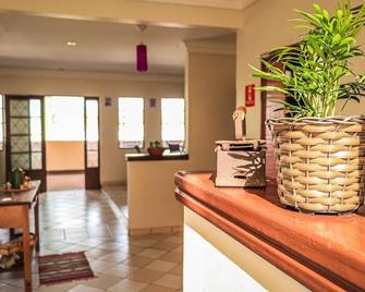 Pousada Casa Grande - Barra do Garças - Recepción