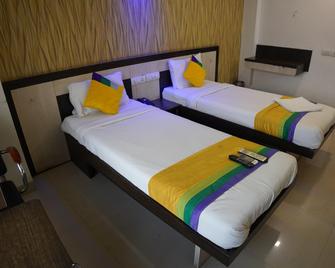 Hotel Naivedya - Aurangabad - Habitación