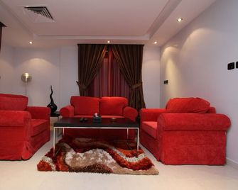 Raoum Inn Serviced Apartments- Hail - Ha'il - Soggiorno