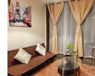 Beautiful and warm apartment with parking - Concepción - Sala de estar