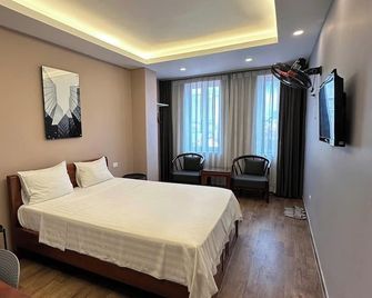 Crown Luxury Hotel - Hanoi
