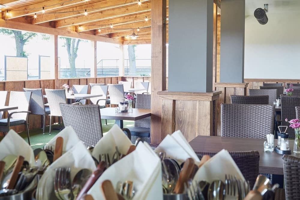 Penzion Archery - Kolín - Restaurant