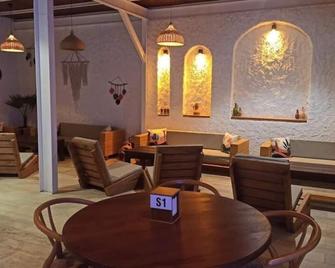 Mali Beach Apart Otel - Seferihisar - Restaurant