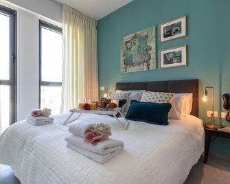 Beautiful 1 bedroom in great central area - Jerusalem - Bedroom