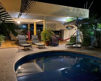 Zandoyo Bed & Breakfast - Puerto Escondido - Piscina