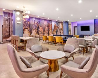 La Quinta Inn & Suites by Wyndham Terrell - Terrell - Recepción