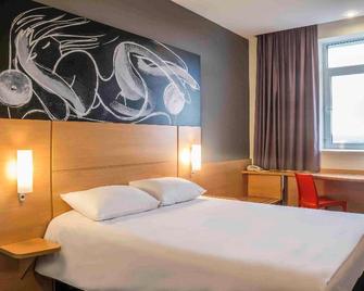 ibis Cheboksary Center - Cheboksary - Habitación