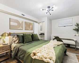 Mt. Prospect 4br Haven Awaits - Mount Prospect - Sypialnia
