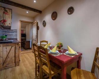 Vila House Family - Poprad - Dining room