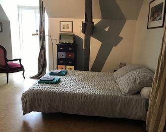 Le Puits De La Montree - Chahaignes - Bedroom