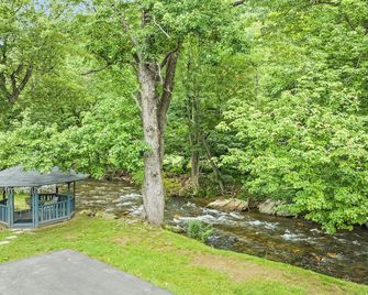 The Valley Inn - Maggie Valley - Utomhus