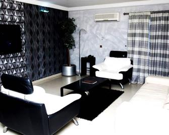 Jonaith Hotels & Suites - Lekki - Living room
