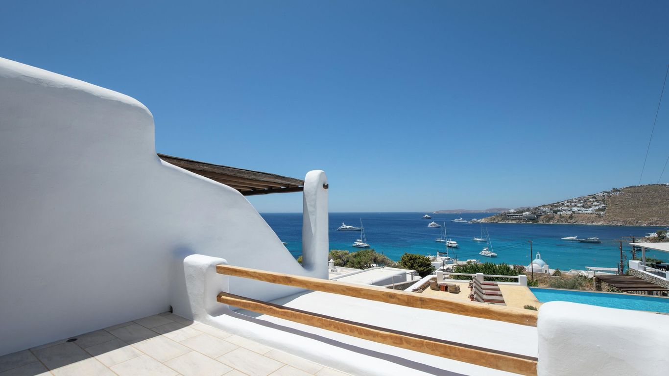 Seethrough Mykonos Suites