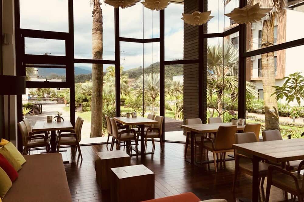 أكوا ستار فيلا