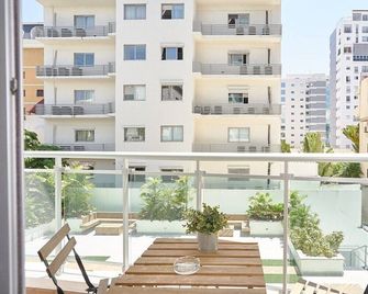 1br Apart, A/C, Wifi, Smart Tvpiantini-Yellowkey - Santo Domingo - Balcony