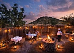 Kwa Maritane Bush Lodge - Pilanesberg - Restaurant