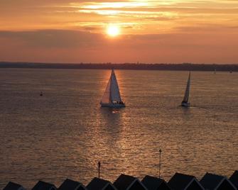 The Woodvale - Cowes