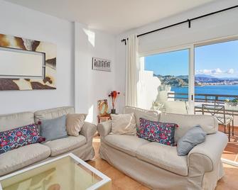 Vista Marina 55 - La Herradura - Salon