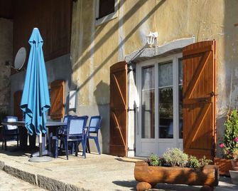 Farm Located In The Heart Of The High-Savoie Halfway Between Chamonix, Annecy, Geneva - Flaine - Patio