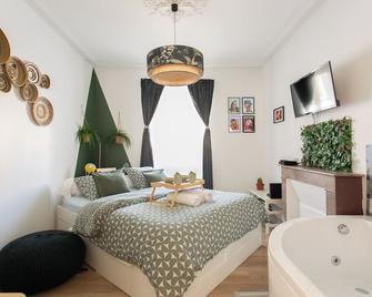 La bulle de Canclaux, a spa in Nantes for a romantic getaway or a wellness experience - Nantes - Bedroom