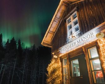 Reindeer Manor Levi - Sirkka - Building