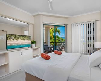 Cairns City Family Apartment - Wifi -Netflix - Pool - Cairns North - Habitación