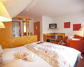 Hotel Restaurant Lamm Hebsack - Winterbach - Habitación