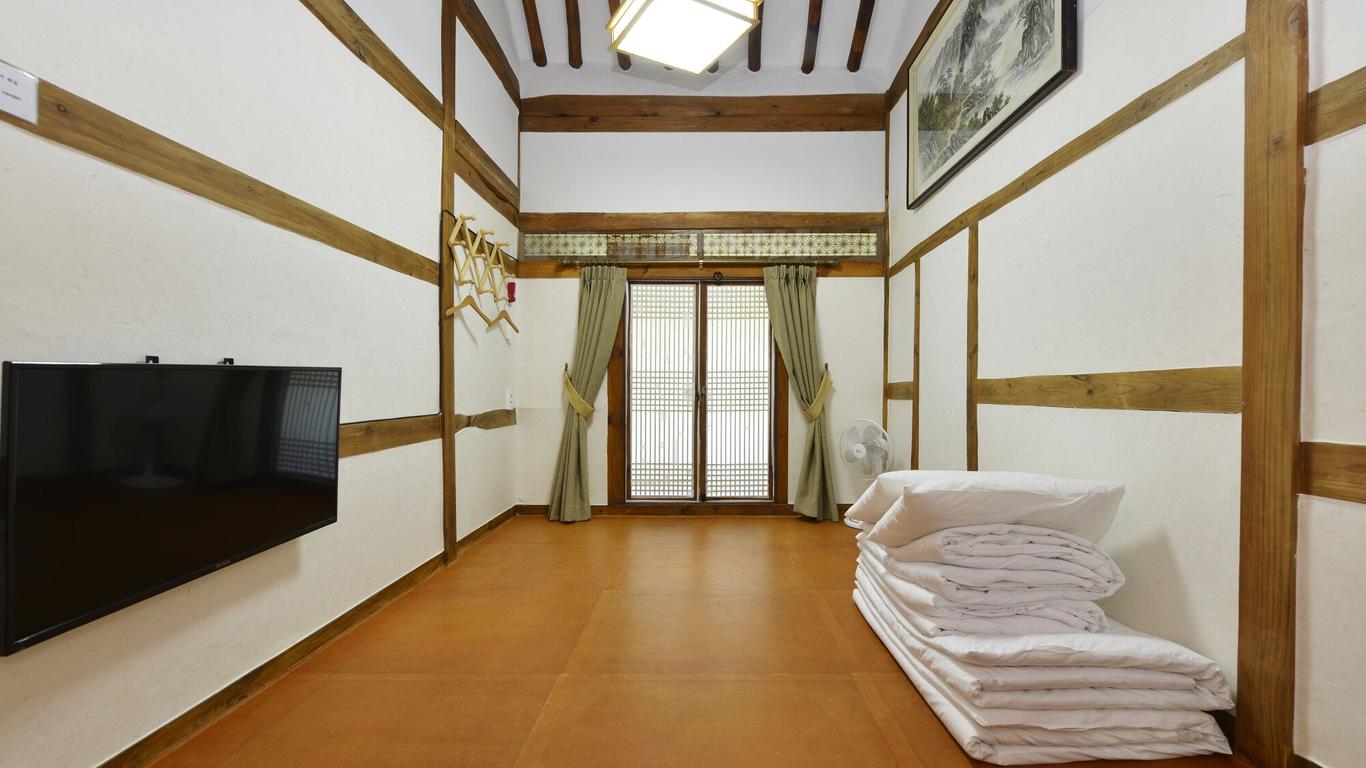 Dasomchae Hanok stay