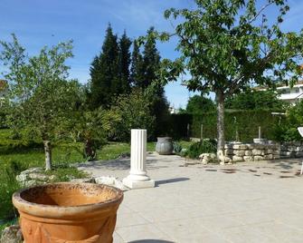 Boulevard 66 - Rochefort - Patio