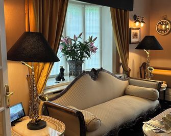 Chester Court Hotel - Chester