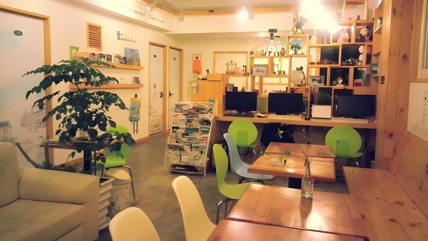 Blue Backpackers Hostel