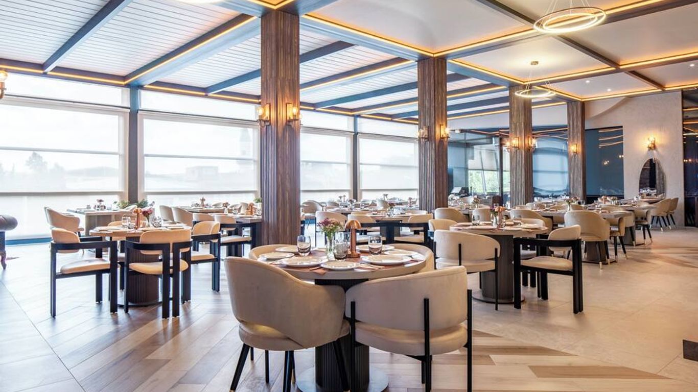 Grand Harilton Hotel