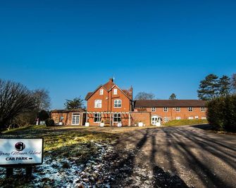 Gray Manor Hotel - Salisbury - Edificio