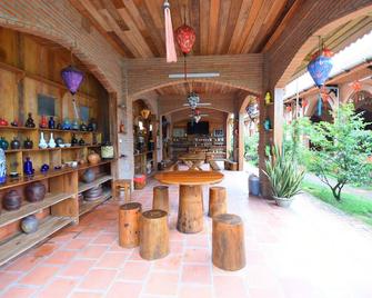 Thusan House - Mekong Homestay - Vinh Long